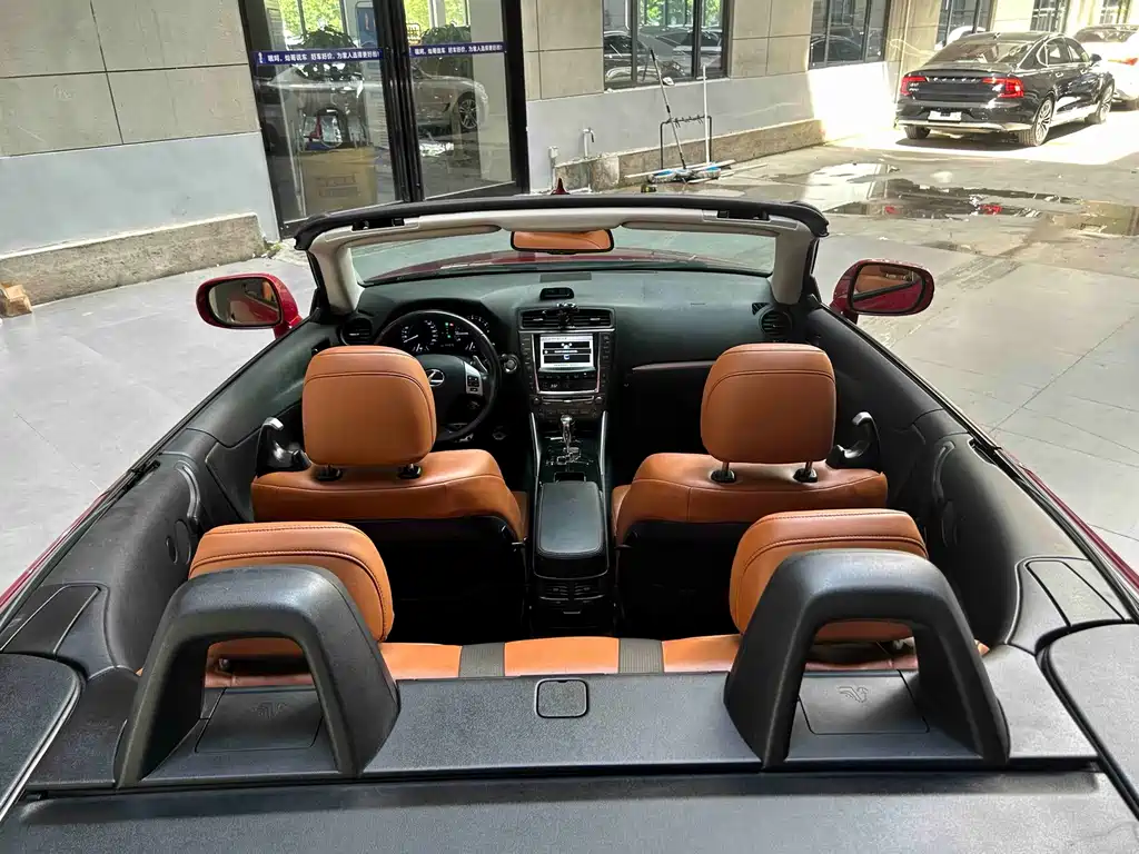 Lexus IS 2011 250C