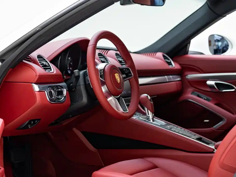 Porsche 718 Cayman 2.0T 2018 Model
