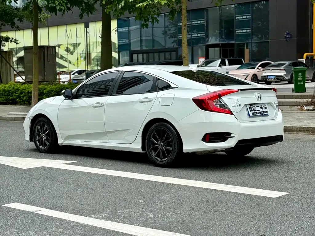 Civic 2019 220TURBO CVT Sport Edition National V