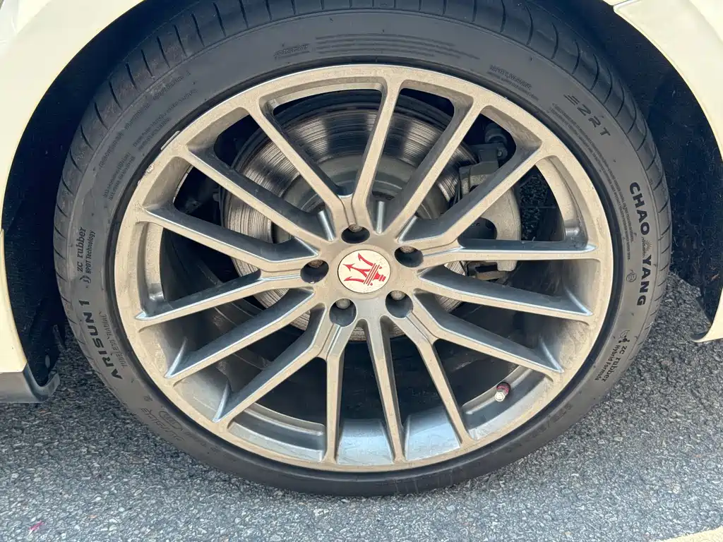 Ghibli 2019 3.0 T Standard Edition Euro V