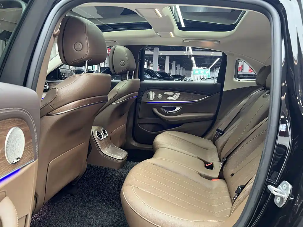 Mercedes-Benz E-Class 2023 E 300 L Luxury Edition