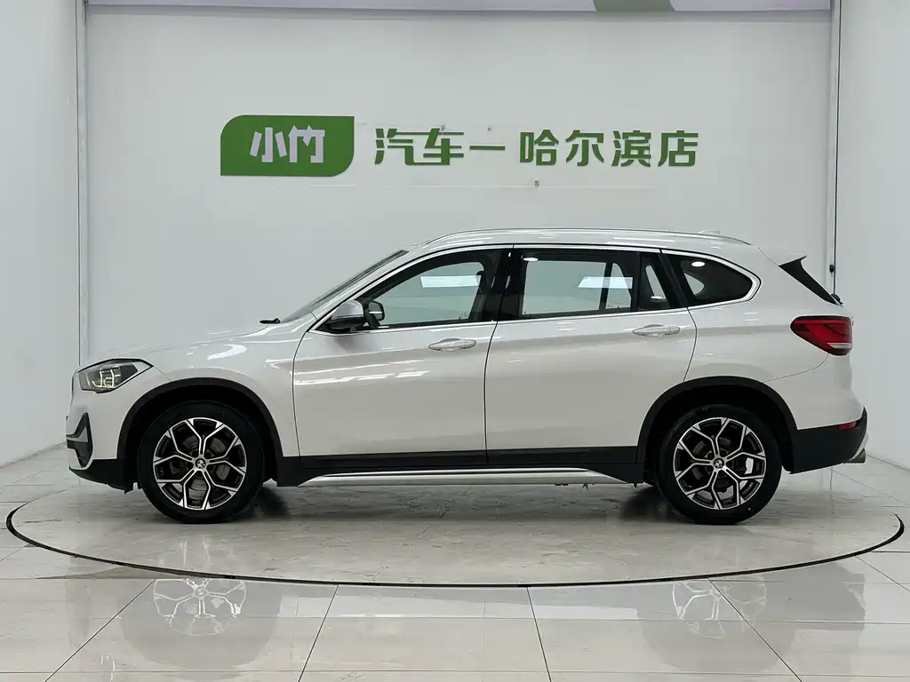 BMW X1 2022 sDrive20Li Fashion Edition
