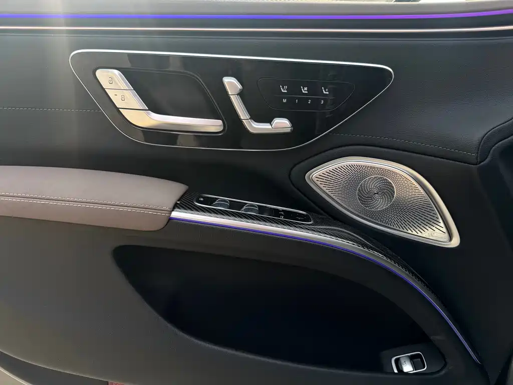 AMG EQS 53 4MATIC+ 2023
