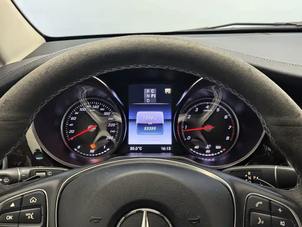 Mercedes-Benz V-Class 2018 V 260 Luxury Edition Euro VI