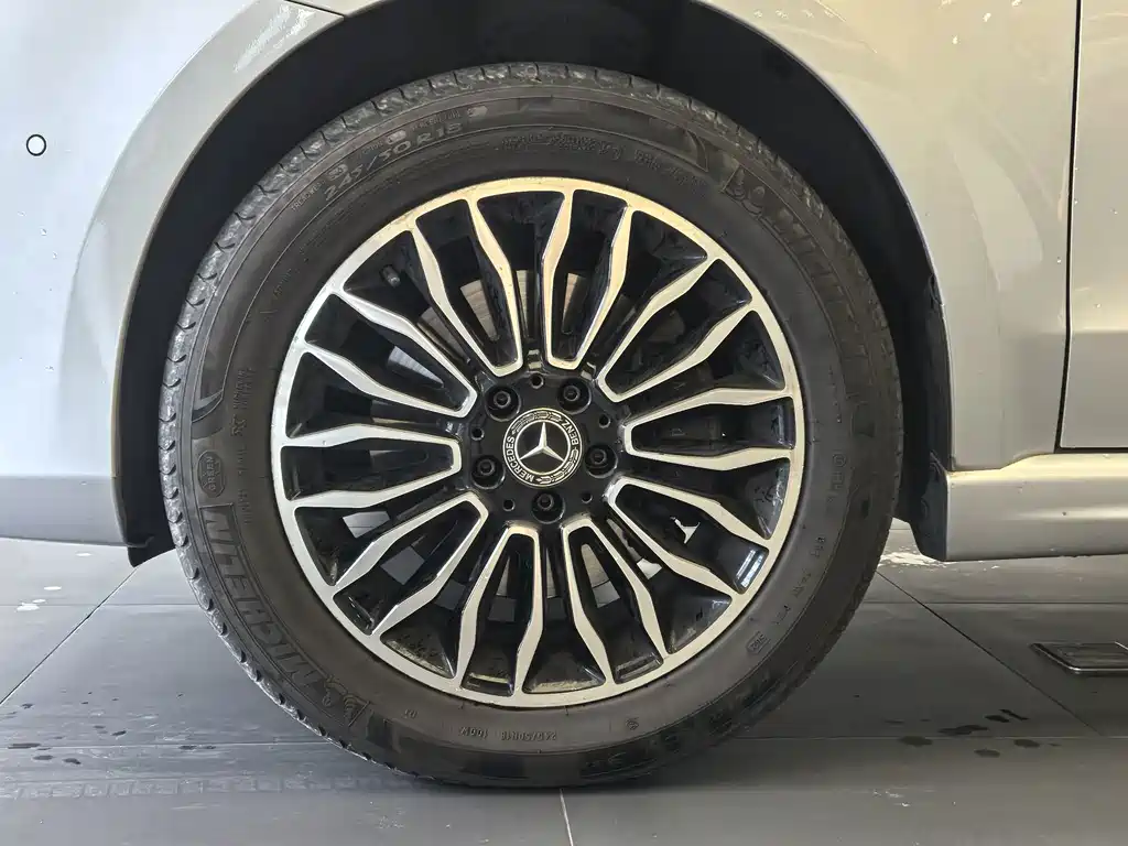 Mercedes-Benz V-Class 2018 V 260 Luxury Edition Euro VI