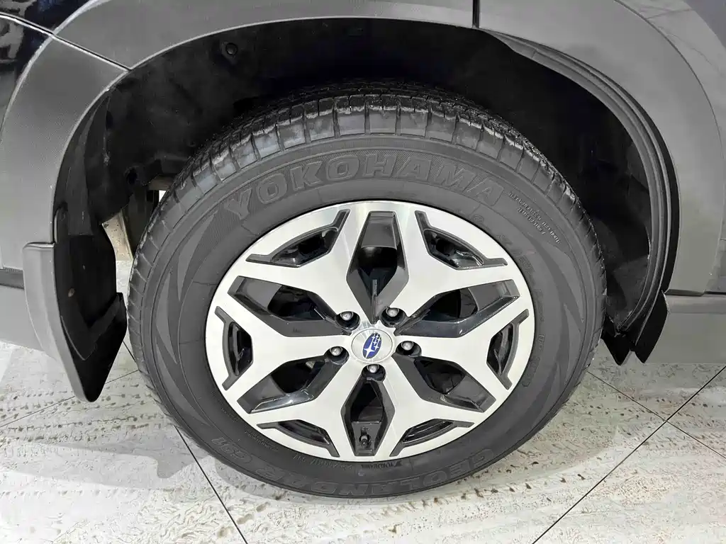 Forester 2022 2.0i AWD Luxury Edition EyeSight