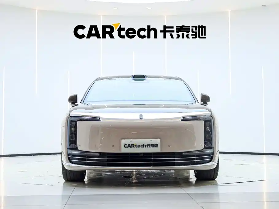 尊界S800 2025 Edition Range-Extended Starlight Executive Version 4-Seater (192-line LiDAR)