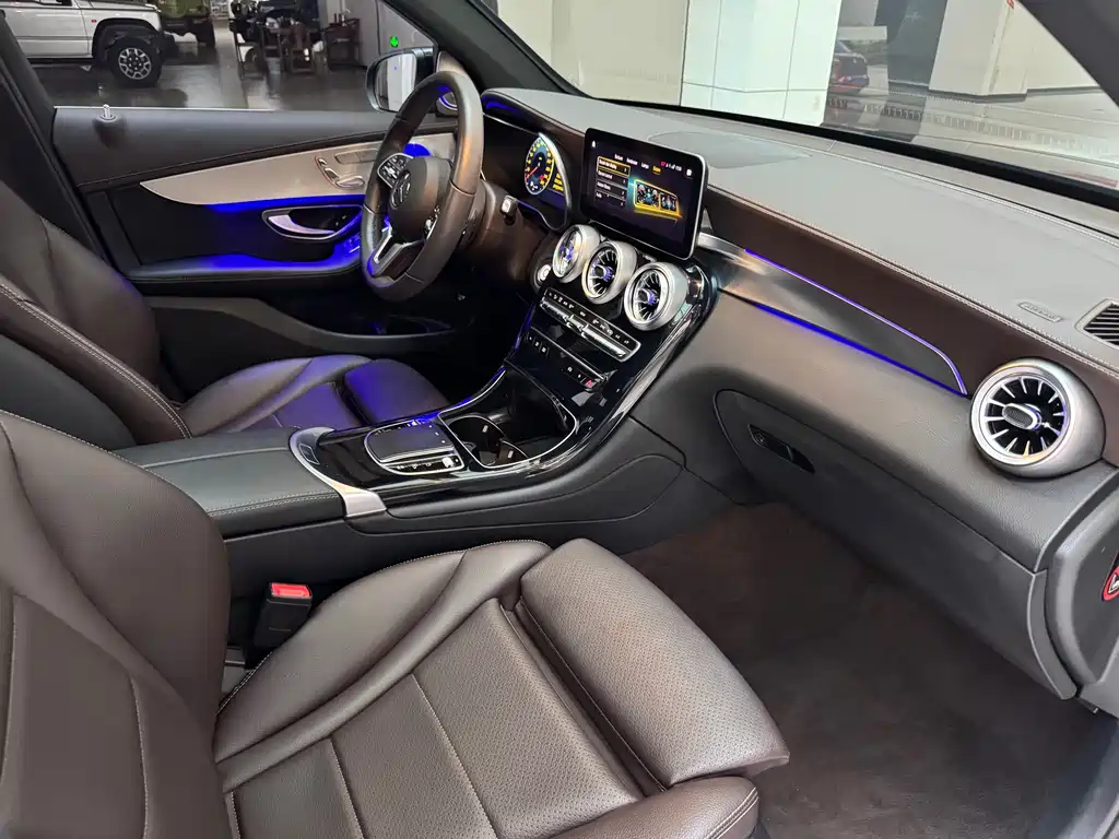 Mercedes-Benz GLC 2022 GLC 260 L 4MATIC Dynamic Edition