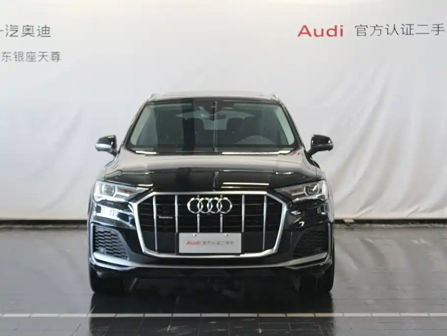 Audi Q7 2023 55 TFSI quattro S line Sport Coupe