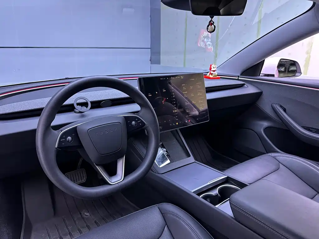 Model 3 Rear-Wheel Drive 2023