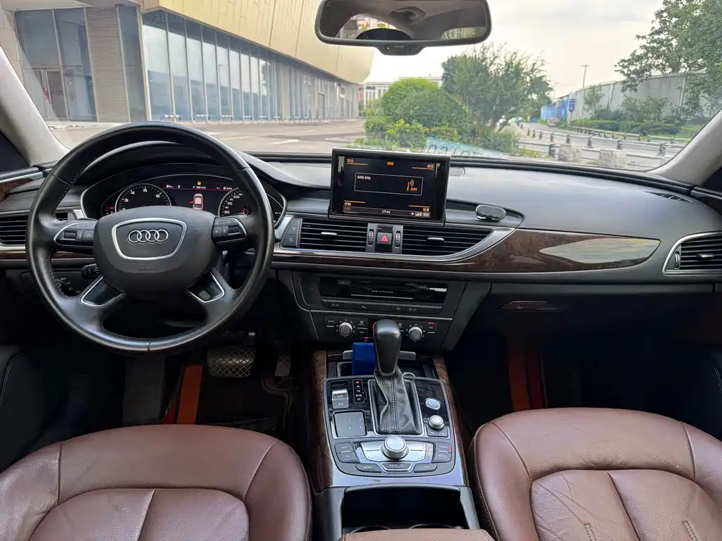 Audi A6L 2018 30th Anniversary Edition 35 TFSI Fashion Model