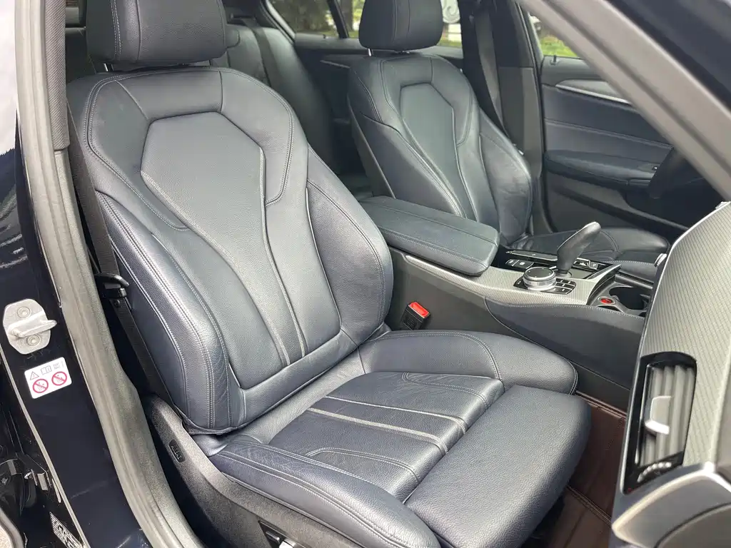 BMW 5 Series Import 2019 525i M Sport Package