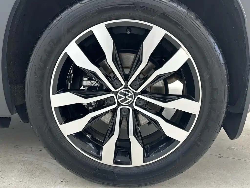 Tayron 2022 380TSI 4x4 R-Line Smart Connect Edition