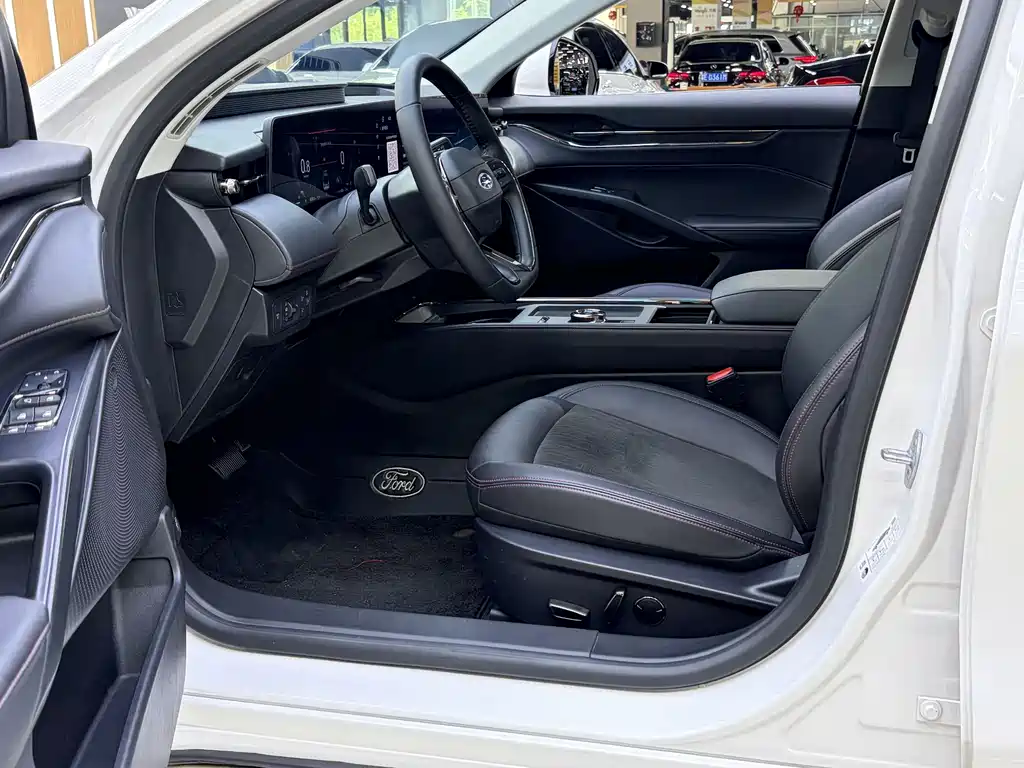 Mondeo 2023 EcoBoost 180 Luxury Edition