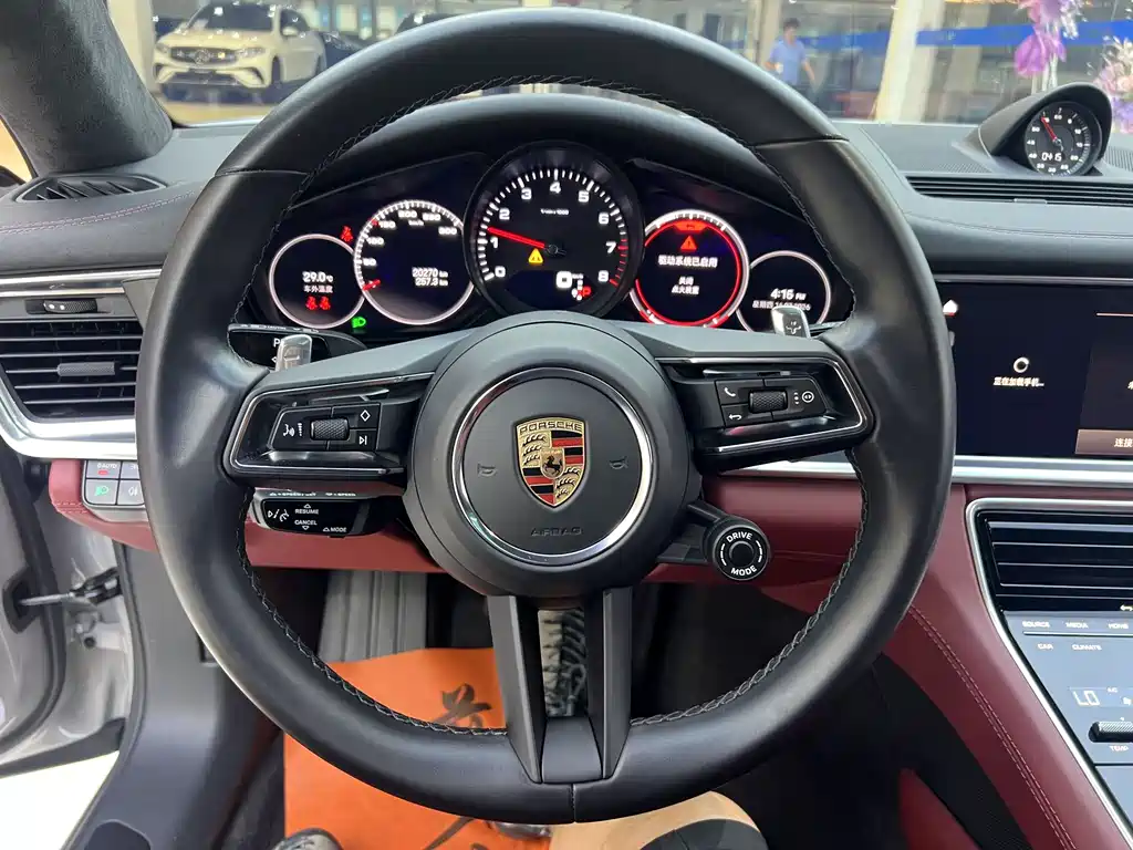 Panamera 2023 Facelift 4 Executive Long Platinum Edition 2.9T