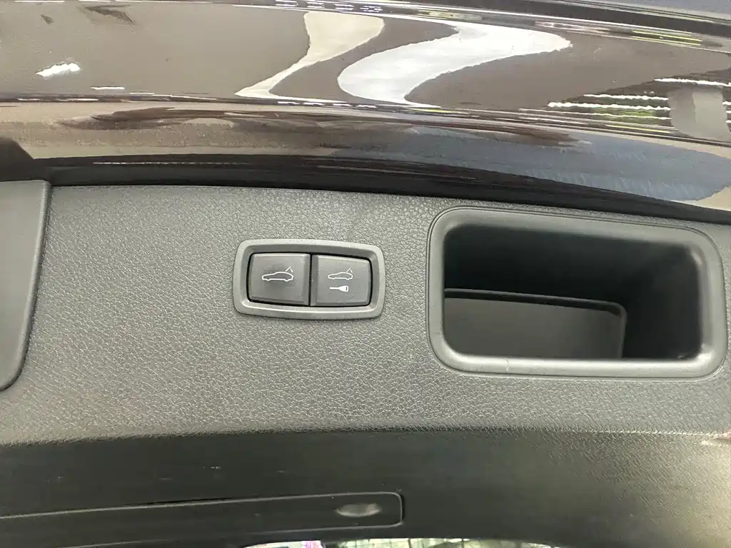 Macan 2018 2.0T