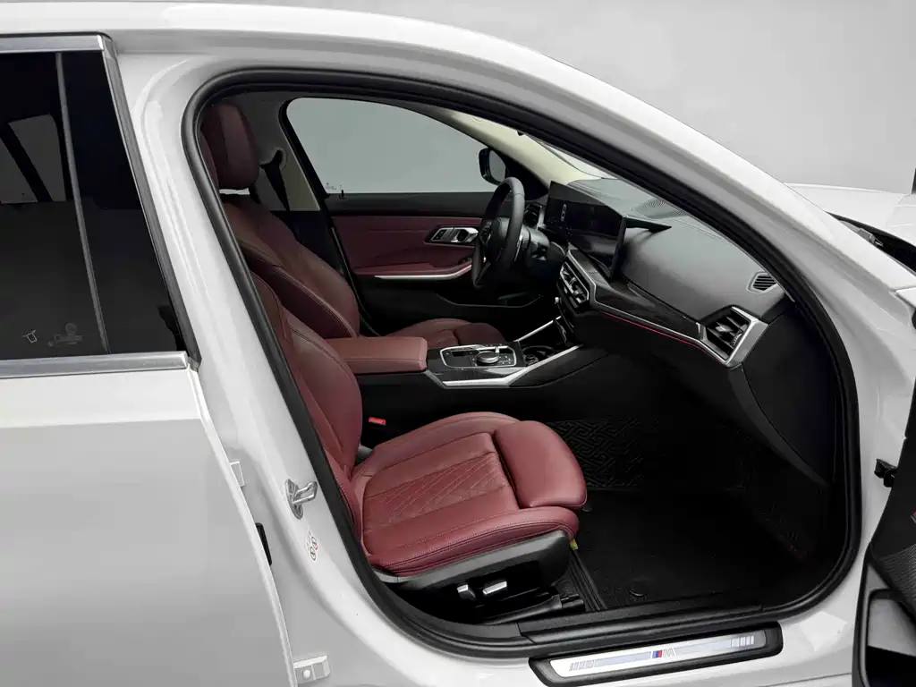 BMW 3 Series 2023 325Li M Sport Package