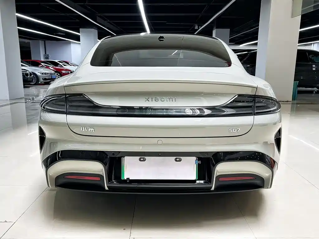 Xiaomi SU7 2024 Edition Rear-wheel Drive Long-range Intelligent Driving Version