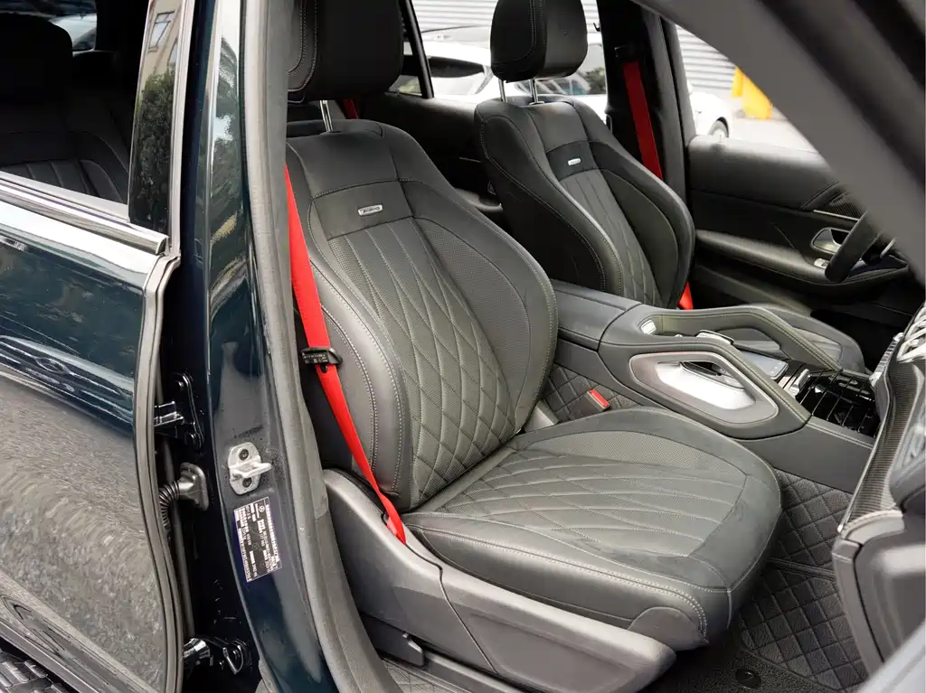 Mercedes GLS AMG 2024 model AMG GLS 63 4MATIC+
