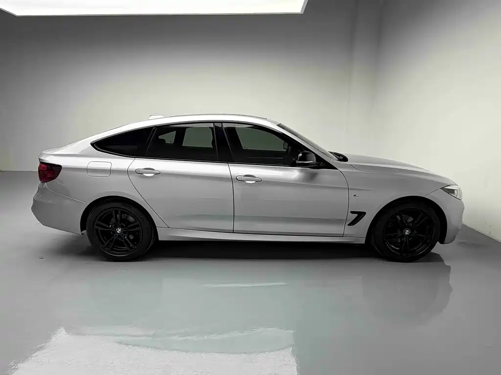 BMW 3 Series GT 2019 320i M Sport Nightshade Edition