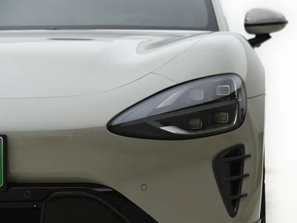 Xiaomi SU7 2024 Model Four-Wheel Drive Ultra-Long Range High-End Smart Driving Max Edition
