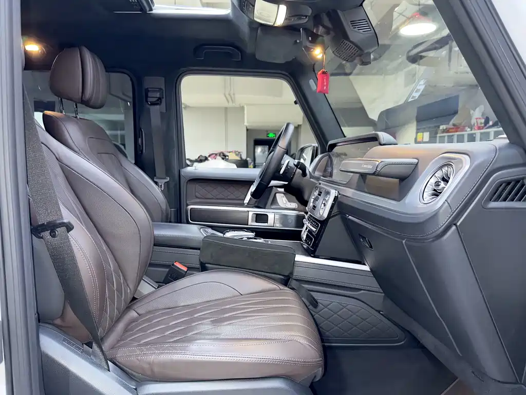 Mercedes-Benz G-Class 2022 G 500