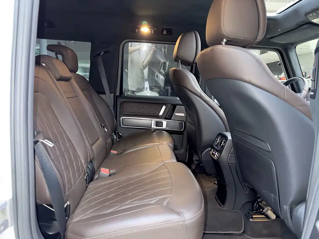Mercedes-Benz G-Class 2022 G 500