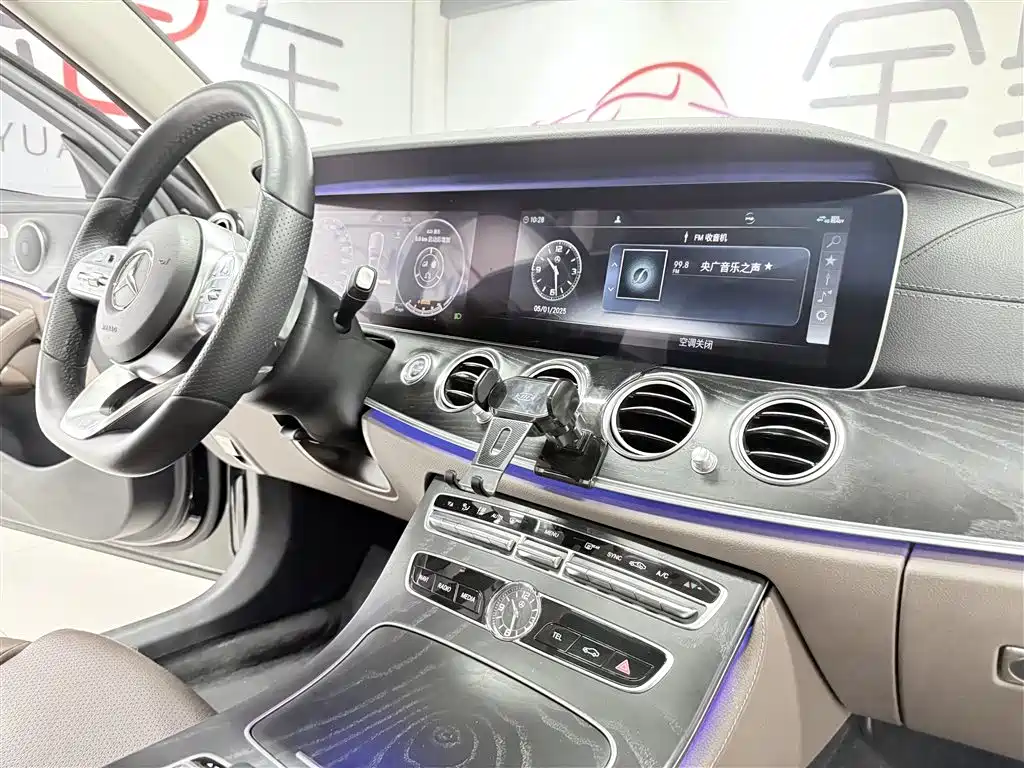 Mercedes-Benz E-Class 2019 E 200 L 4MATIC