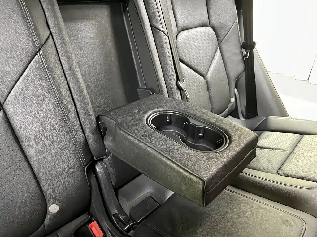 Cayenne 2011 3.0T