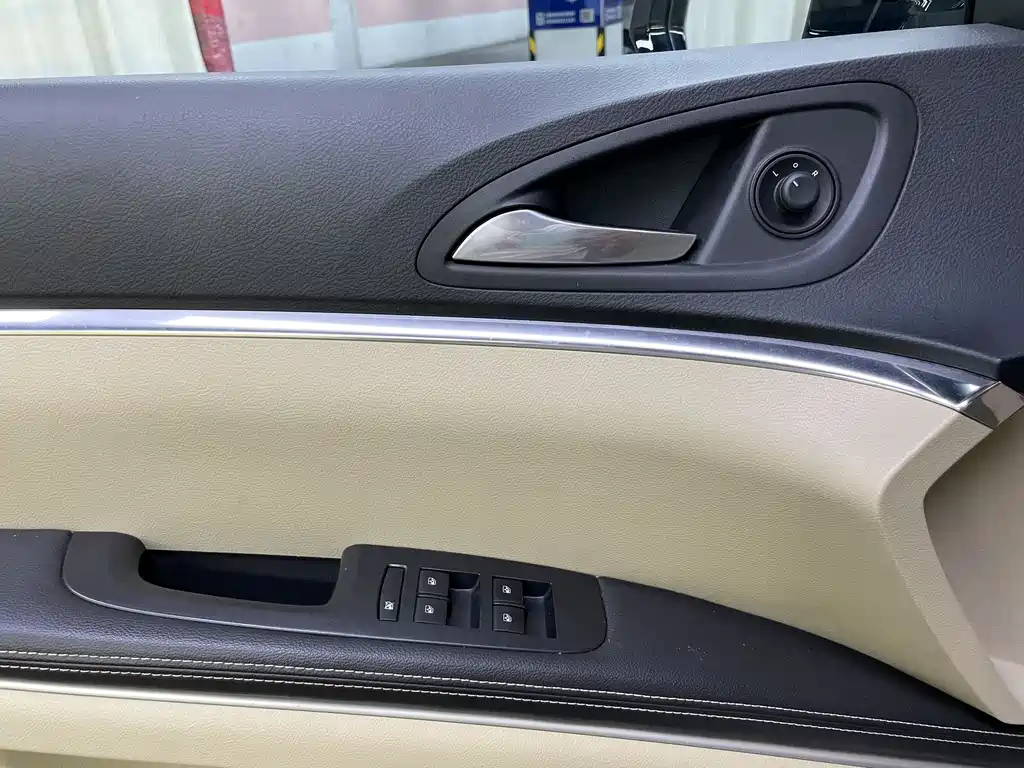 Buick GL8 2023 Luxury Edition