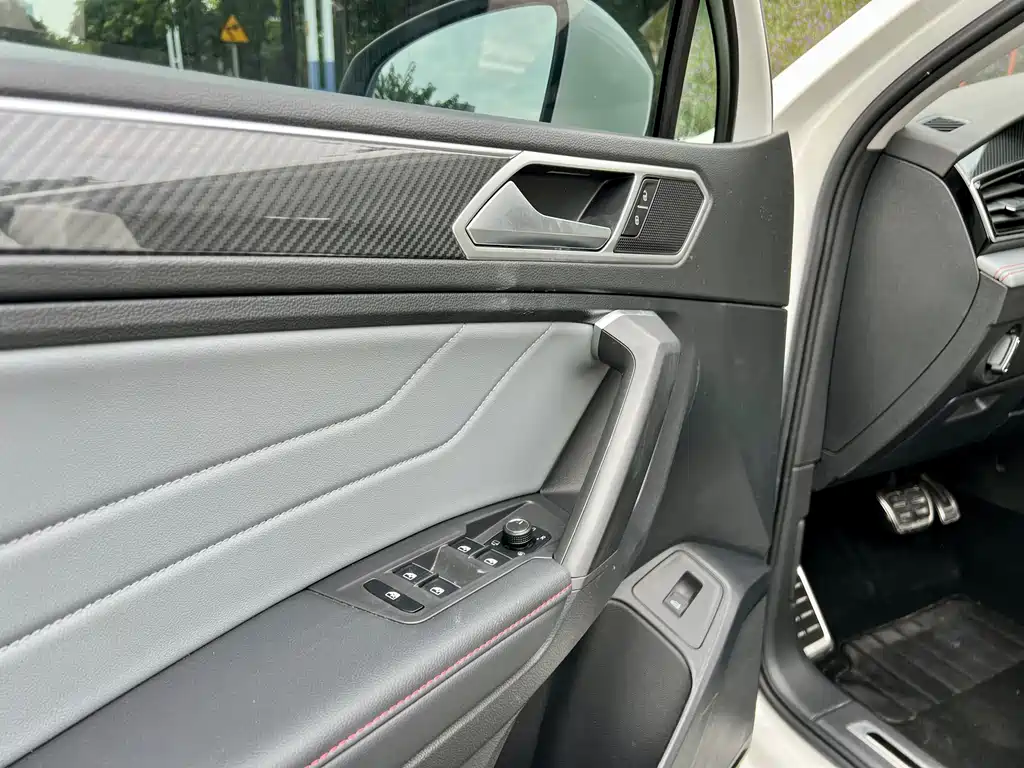 Touguan X 2022 330 TSI Two-Wheel Drive Yuexiang Edition