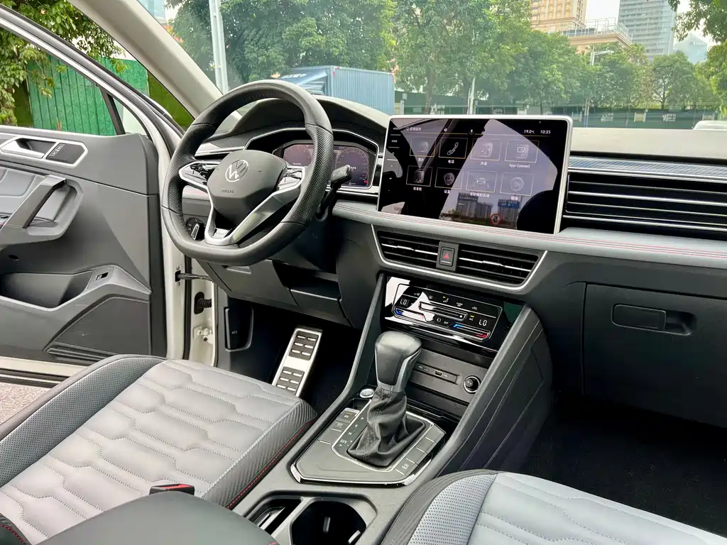 Touguan X 2022 330 TSI Two-Wheel Drive Yuexiang Edition