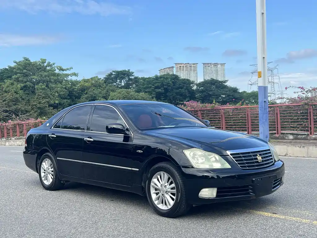 Crown 2008 5th Anniversary Edition