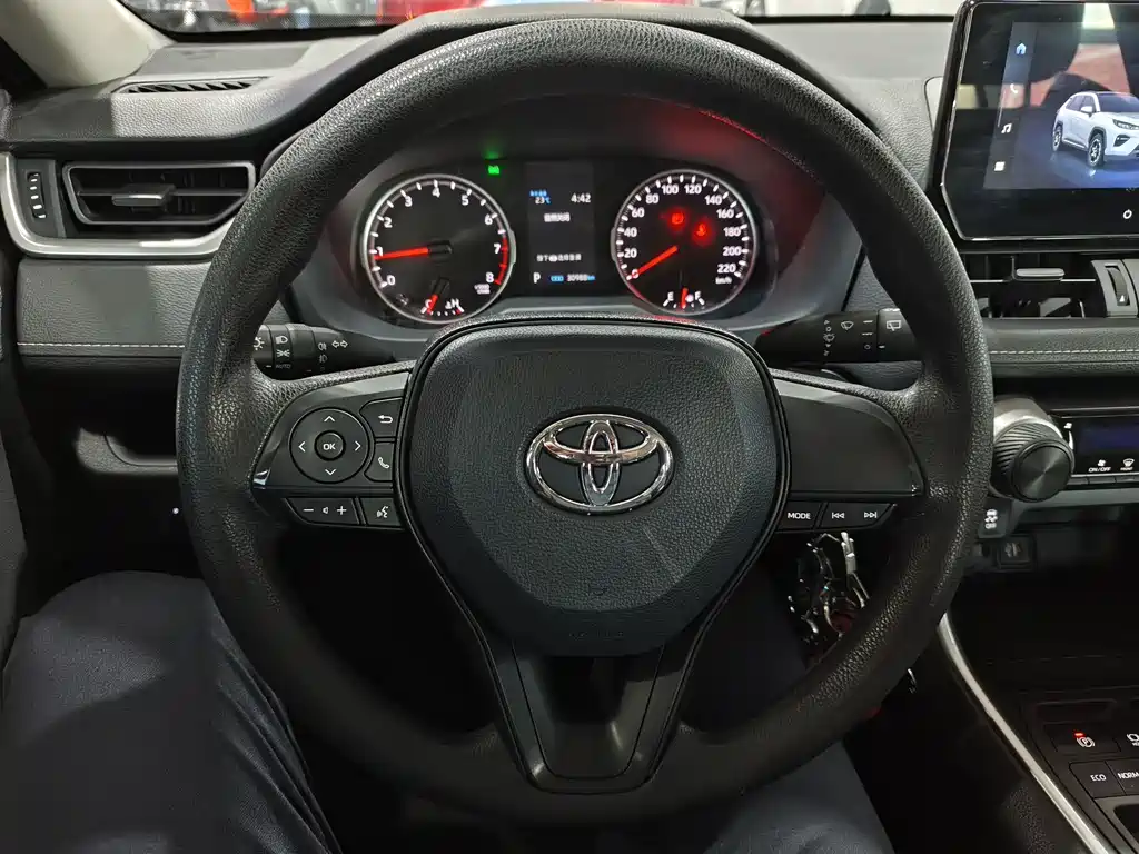 Velaranda 2023 2.0L CVT Two-Wheel Drive Leading Edition