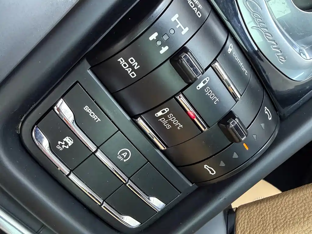 Cayenne 2016 3.0T China Specification