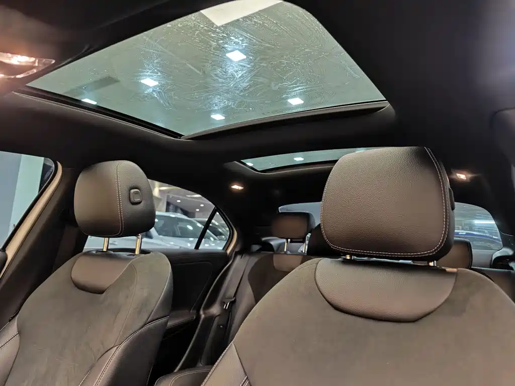 Mercedes-Benz A 200 L Sport Sedan Fashion Edition 2021