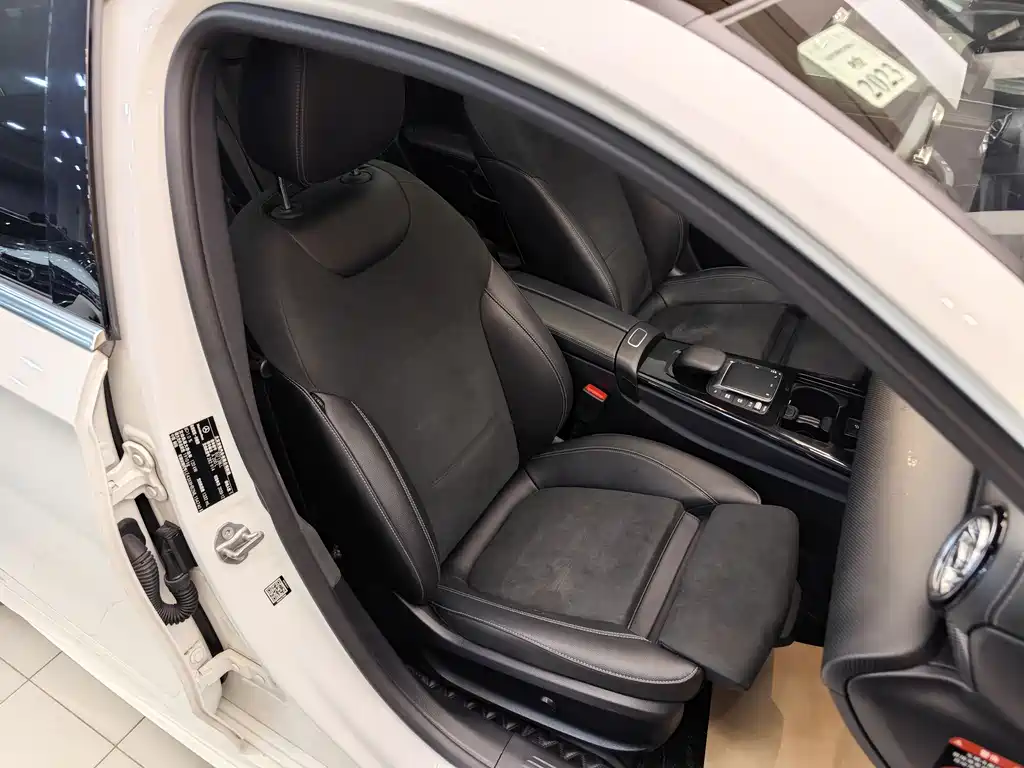 Mercedes-Benz A 200 L Sport Sedan Fashion Edition 2021