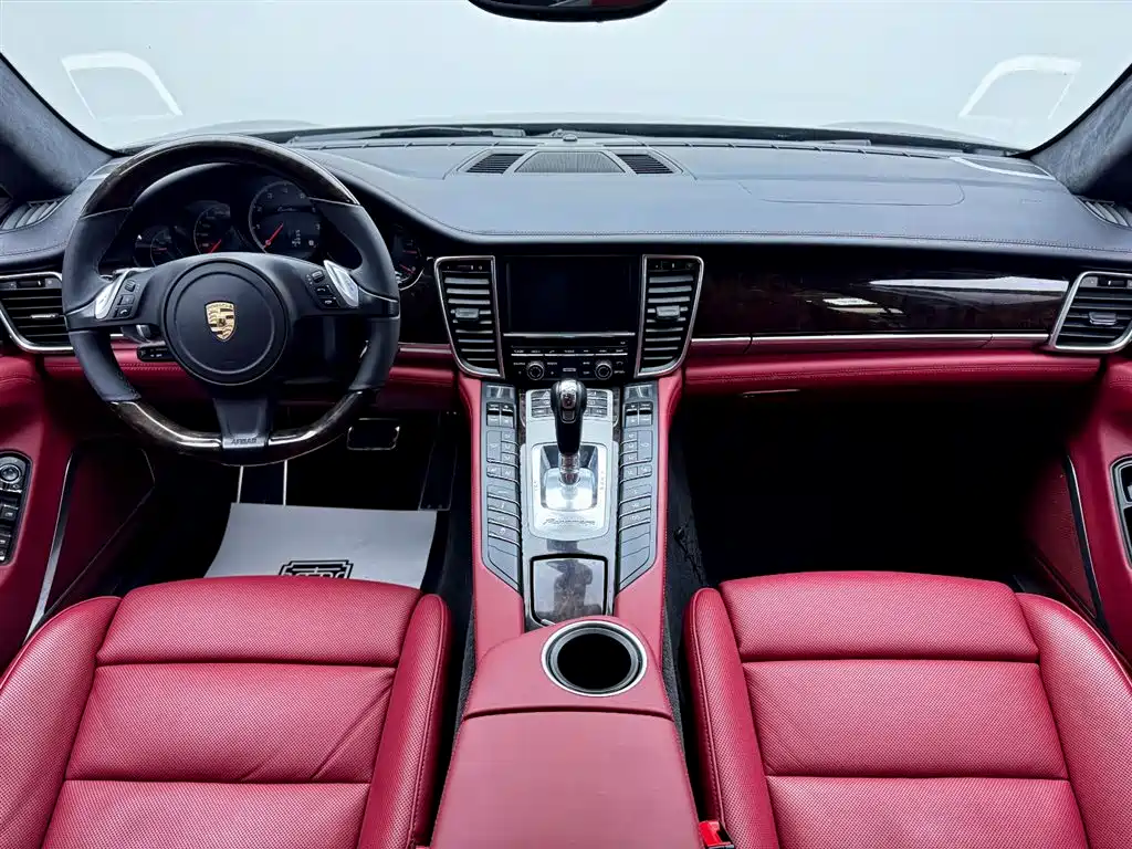 Panamera Turbo Executive 4.8T 2014