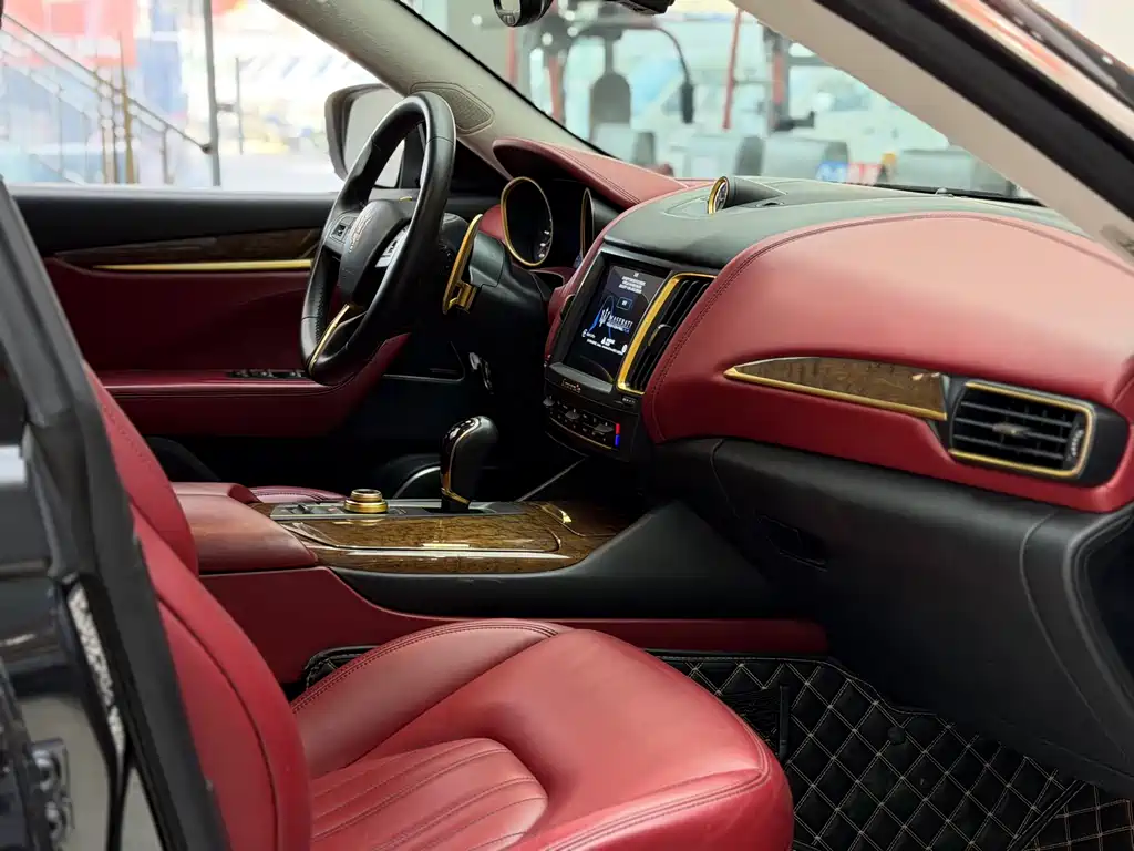 Levante 2016 3.0T Standard