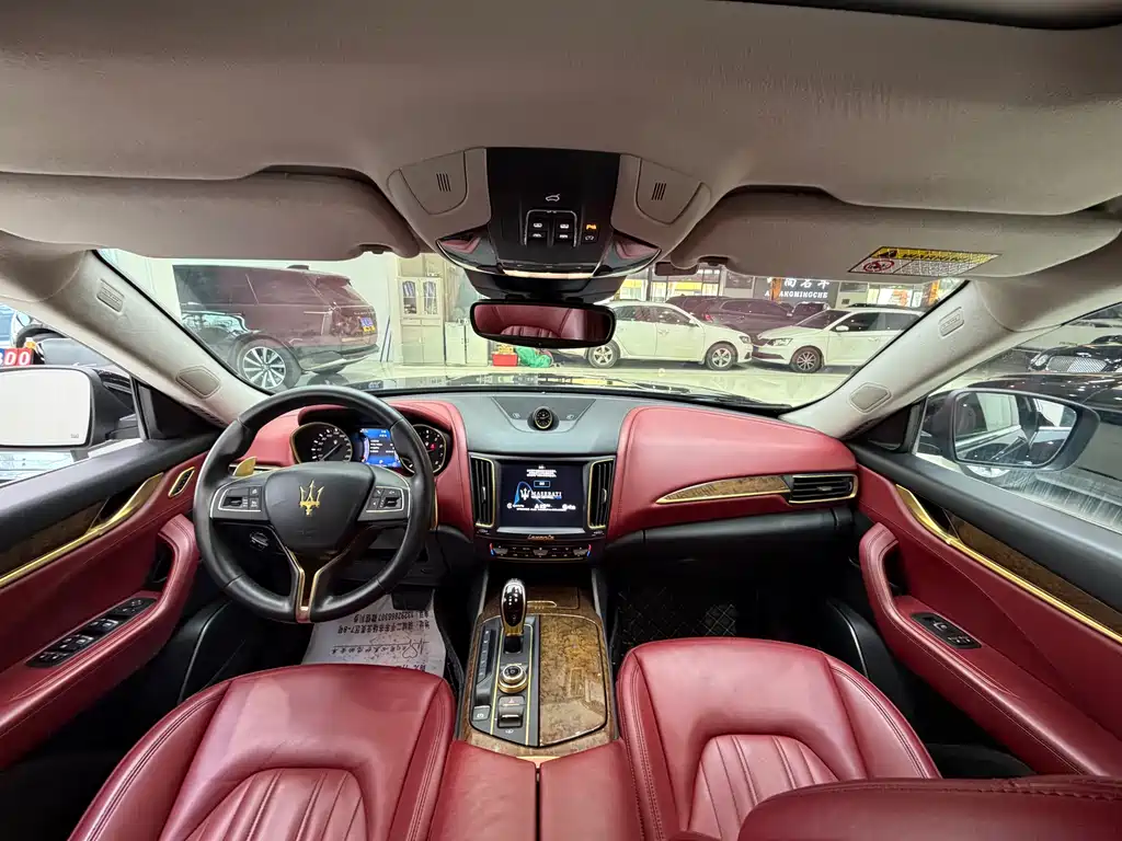 Levante 2016 3.0T Standard