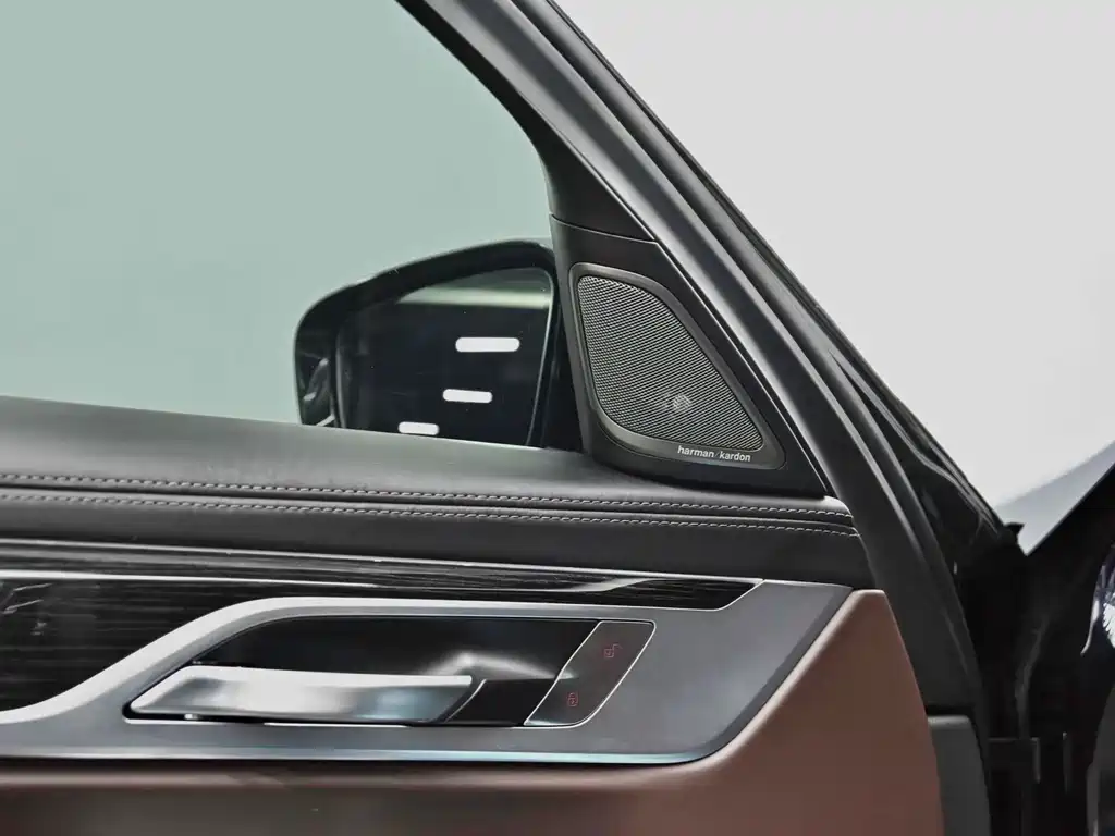 BMW 7 Series 2019 740Li Leading Edition M Sport Package