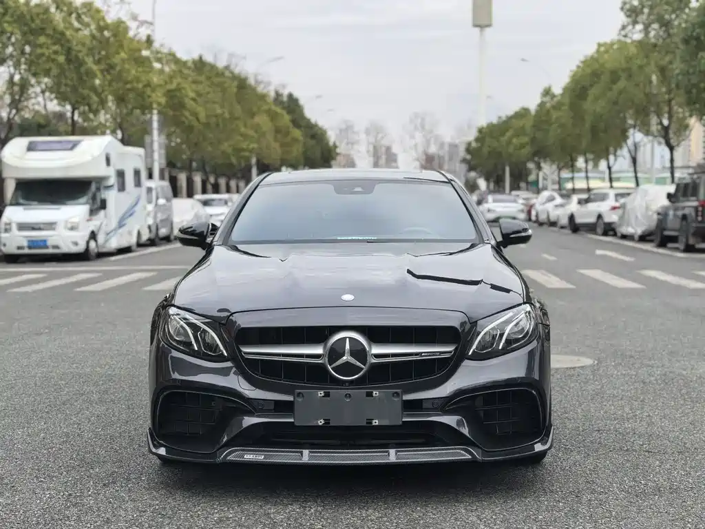 Mercedes E-Class 2017 E 200 Sport 4MATIC