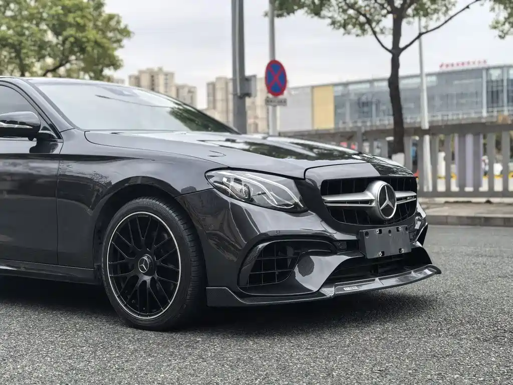 Mercedes E-Class 2017 E 200 Sport 4MATIC