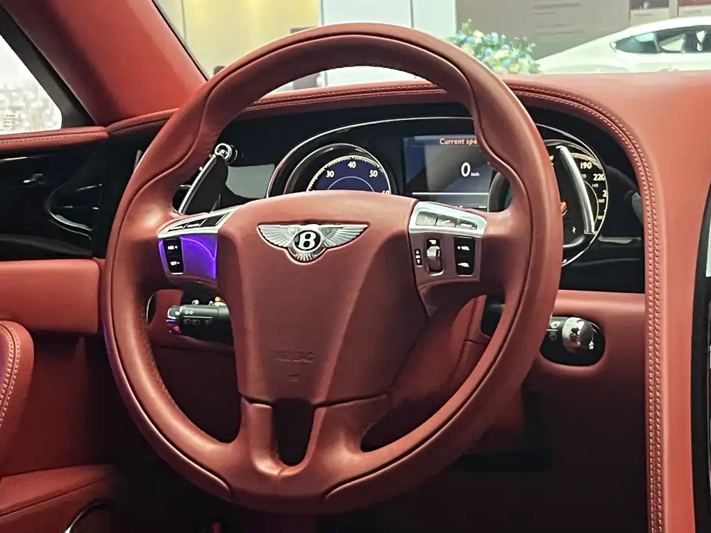 Ferarri 2017 4.0T V8 S Standard Edition