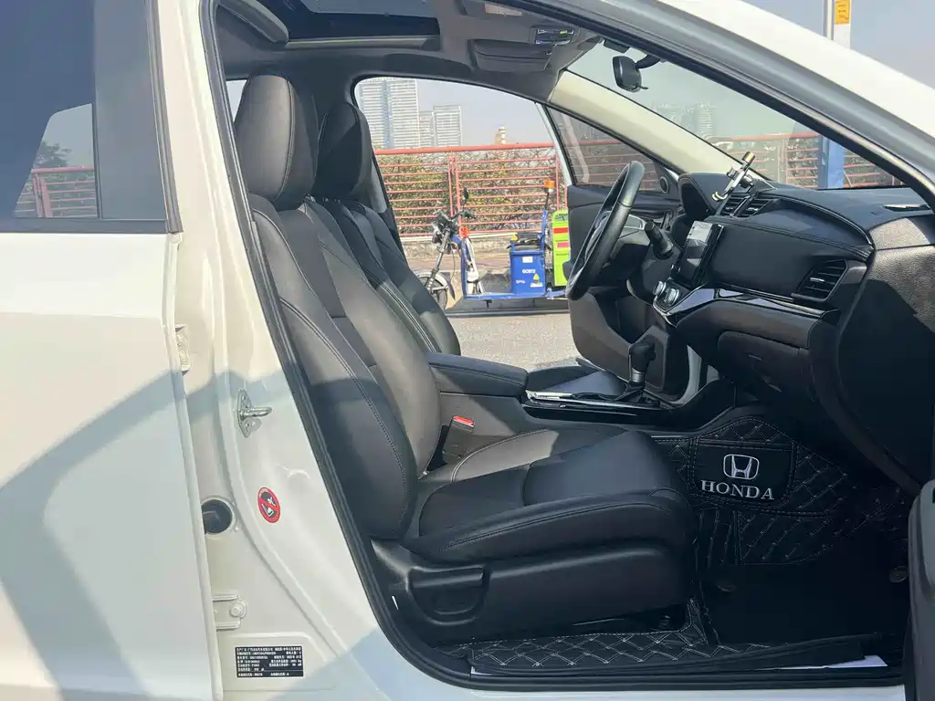 Lingpai 2022 Model 180Turbo CVT Luxury Edition