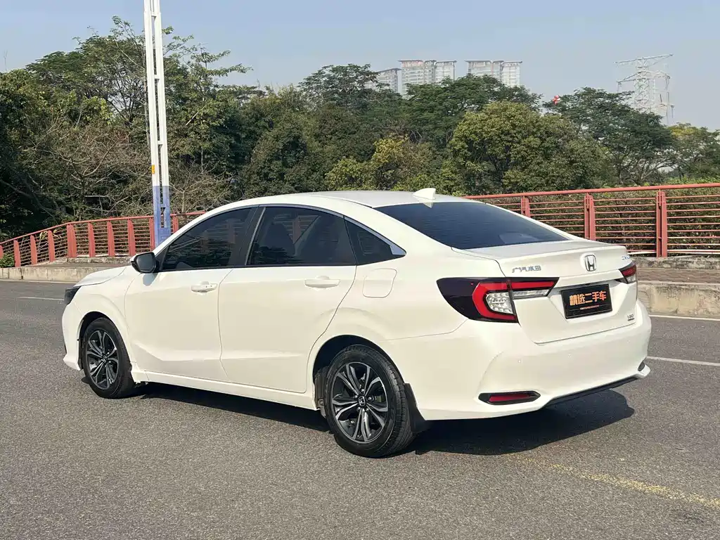 Lingpai 2022 Model 180Turbo CVT Luxury Edition