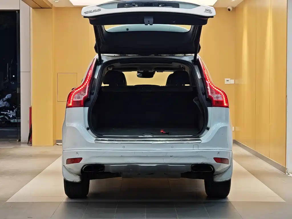 Volvo XC60 2015 T5 AWD Smart Vision 2015