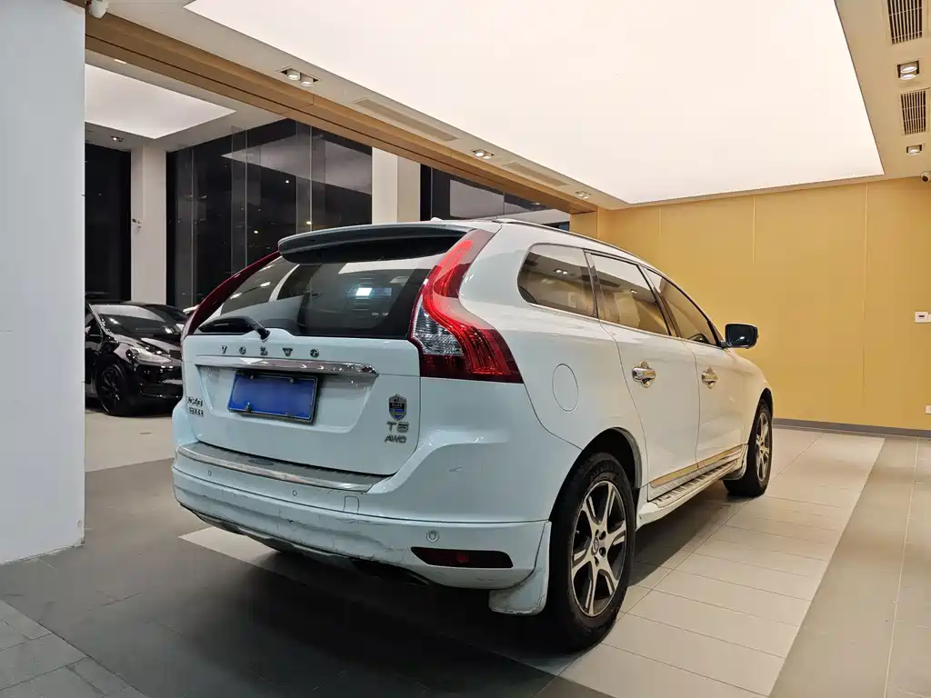 Volvo XC60 2015 T5 AWD Smart Vision 2015