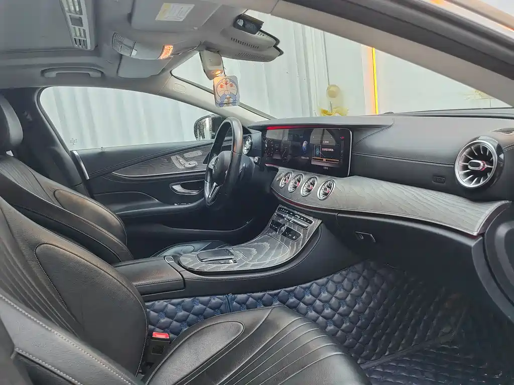 Mercedes-CLS 2018 CLS 300 Dynamic Edition