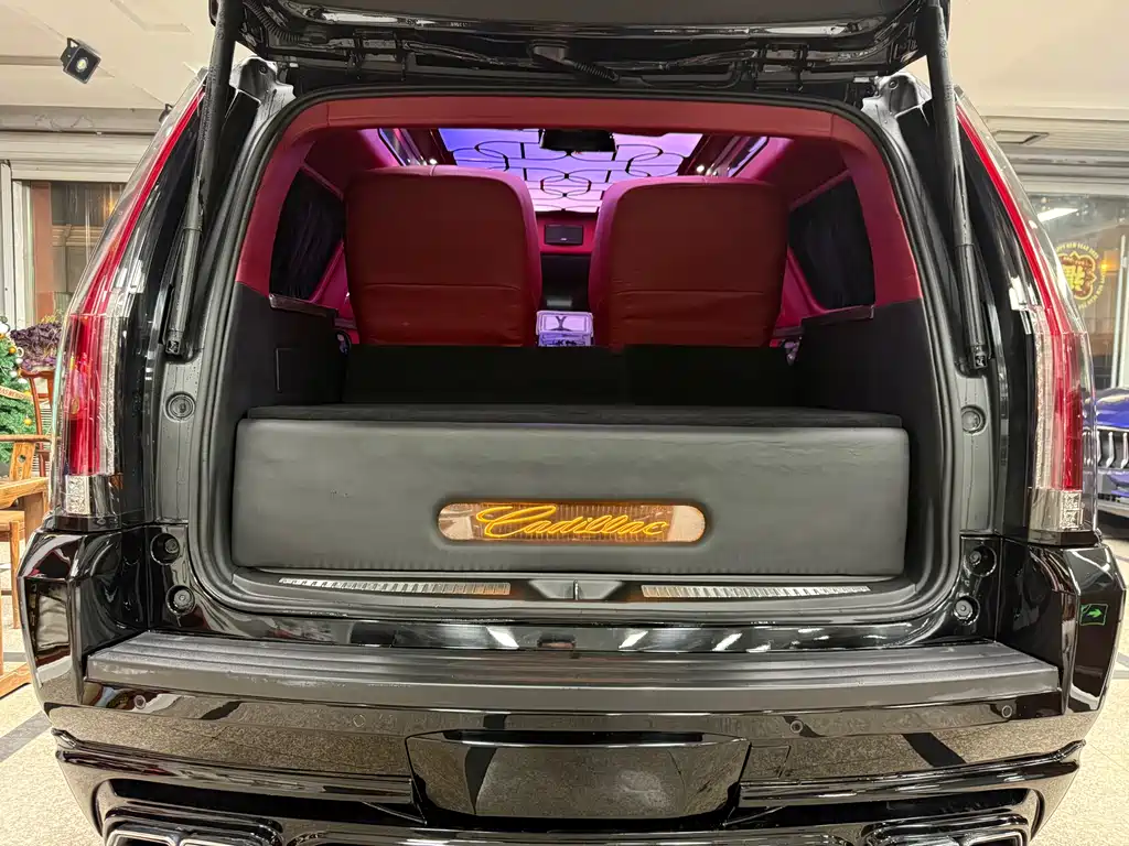 Escalade ESV Platinum Extended Length 2017